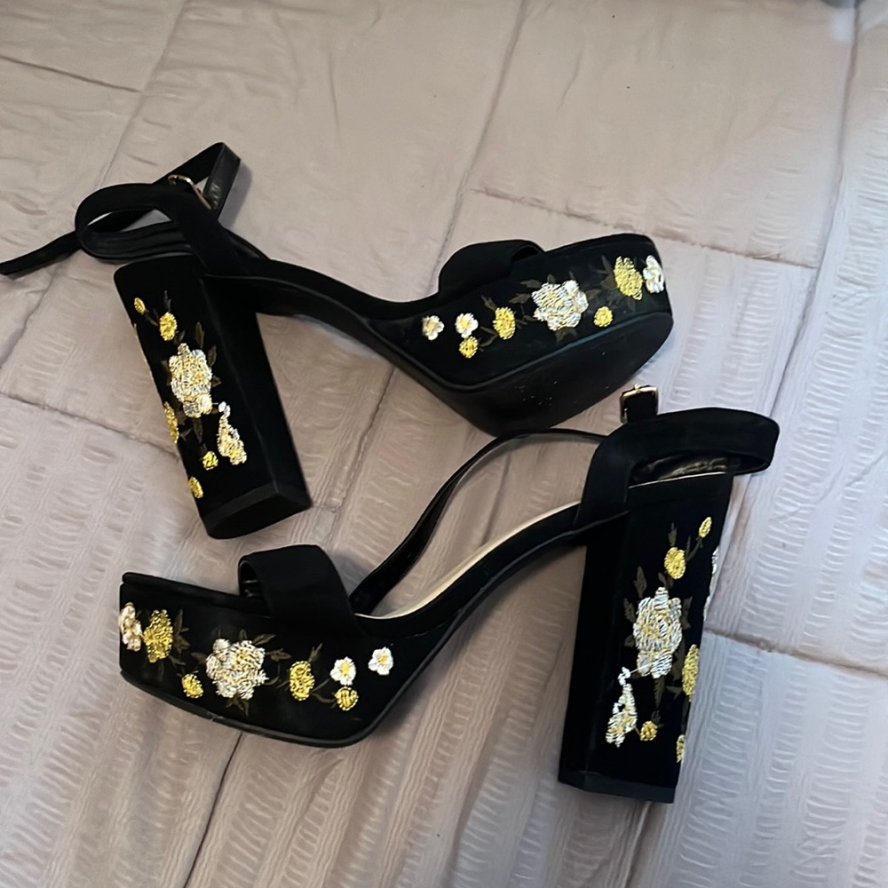 Beautiful embroidered heels